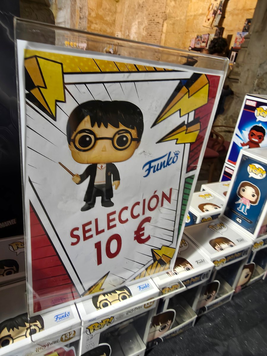 Pasaros por nuestra web. Muchos #FunkoPop a 4,99 y 9,99 LIQUIDACION hasta fin de existencias. #Funko #FunkoPOPNews #Batman #Superman #HarryPotter #Marvel #DC
