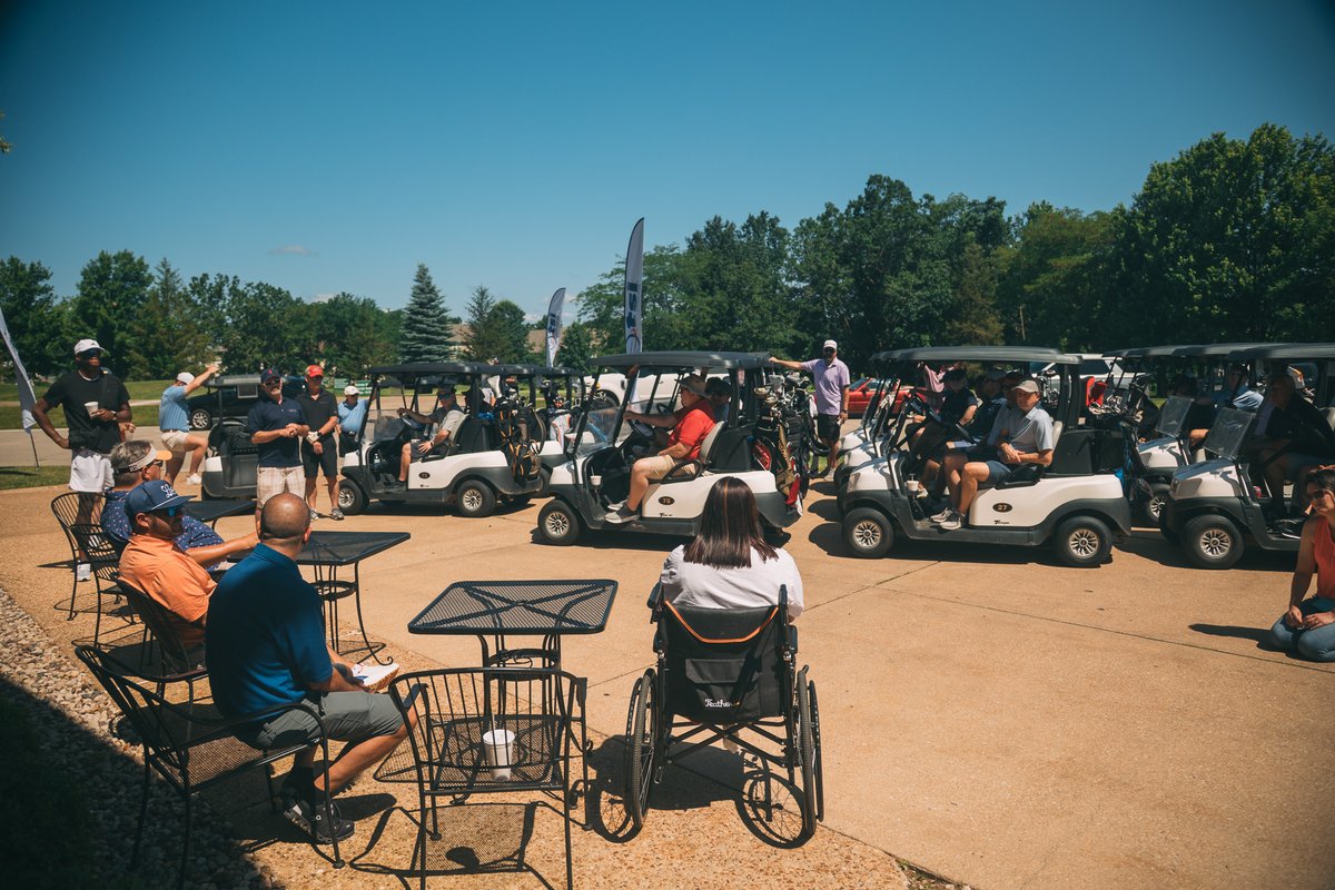 ShrinersStLouis's tweet image. Former patient Brianna shared her patient story at the annual TSI Global golf tournament, where her inspiring words brought our hospital's mission to life. ⛳
Go, Brianna! Go! 👏🏻
#ShrinersChildrens #PatientCare #PediatricOrthopedics