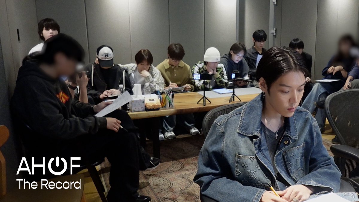 [🎬] ‘그곳에서 다시 만나기로 해 (Rendezvous)’ 처음 만난 날🎙️ | Recording Behind | AHOF The Record EP.06

🖇 youtu.be/_klq0qDbvkg

#AHOF #아홉
#WHOWEARE