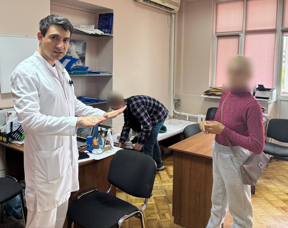 🚨⚠️ Have you already toonied?
Great!
💸 Now, please, Donate to disabled B. Rubel for surgeries so she can WALK AGAIN!
🙏 🚨 The @BRAVEUFund team is raising the remaining amount to fully cover both surgeries so that Rubel’s Daughter can WALK AGAIN!👣
💸 LEFT TO RAISE: $2,000

💸