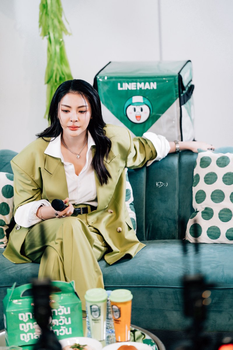 KonD___'s tweet photo. หนูทิ้งType c ไปแล้วค่ะ…
เพราะต่อไปนี้พี่คือ Type ของหนู ☺️🌻💚

FAYE LIVE LINE MAN
#LINEMANถูกสุดทุกวันxFAYE
#FayePeraya
#ฝ้ายพีรญา https://t.co/EpXWdcOj3j