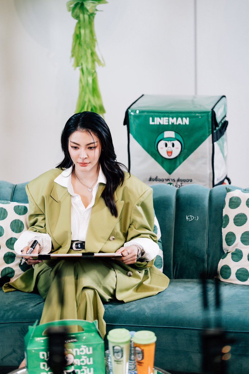 KonD___'s tweet photo. หนูทิ้งType c ไปแล้วค่ะ…
เพราะต่อไปนี้พี่คือ Type ของหนู ☺️🌻💚

FAYE LIVE LINE MAN
#LINEMANถูกสุดทุกวันxFAYE
#FayePeraya
#ฝ้ายพีรญา https://t.co/EpXWdcOj3j