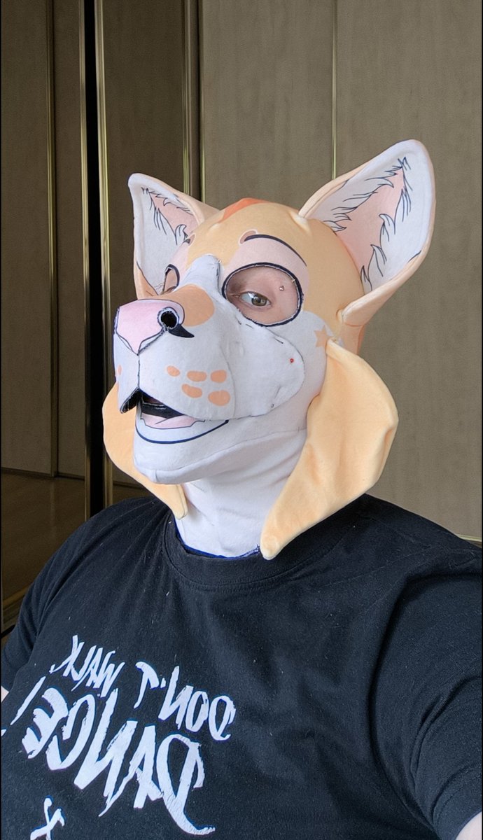 Irbis_Midnay's tweet image. New model.
 Now with a neck.