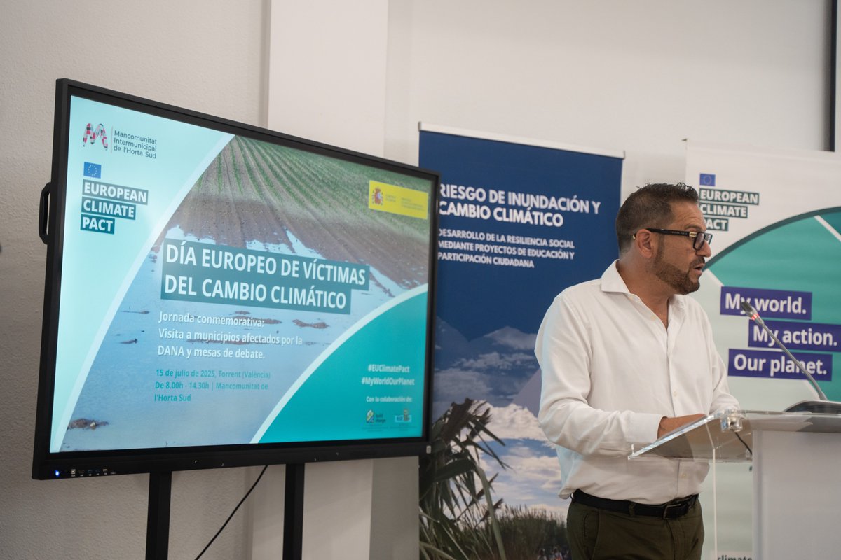 Víctimas de la dana exigen a políticos actuar contra el cambio climático: "Despreciarlo o negarlo mata"

 "Nuestra experiencia es un ejemplo de que el cambio climático tiene rostro, nombre y memoria", aseguran 

📸 Jorge Gil/Europa Press

europapress.es/comunitat-vale…