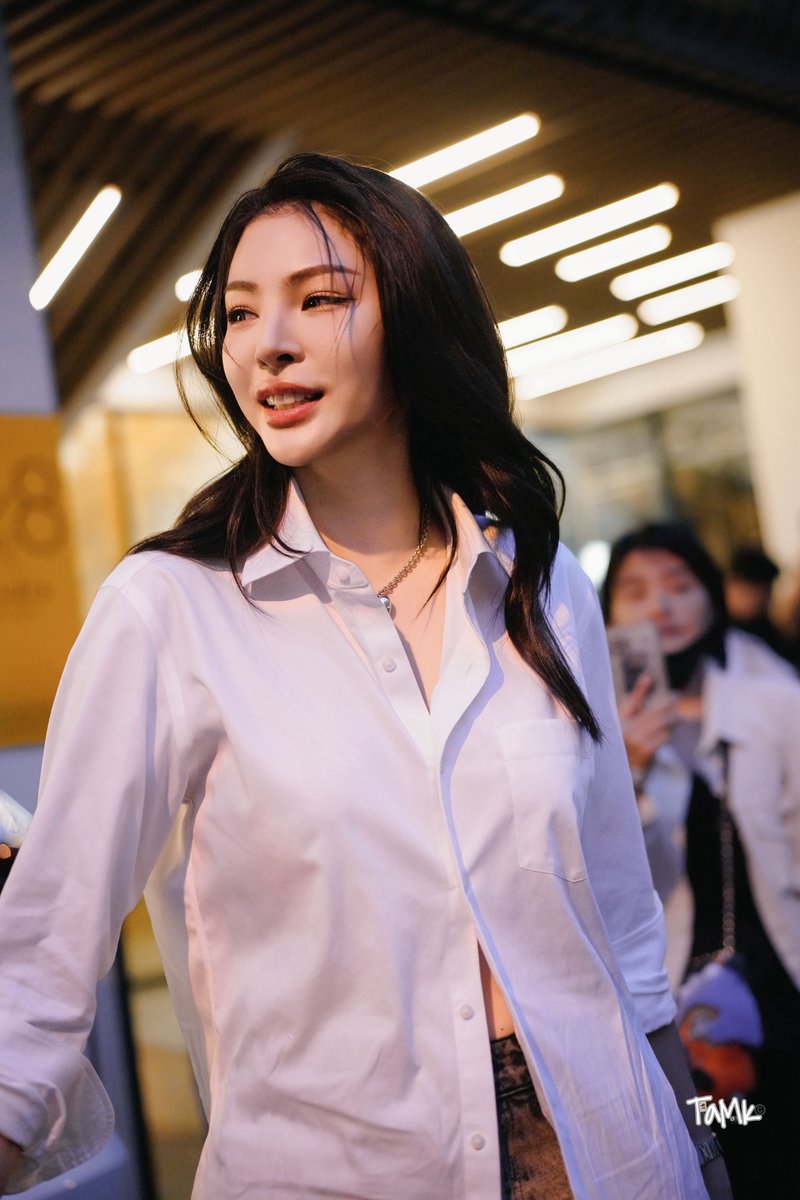 kasontam0k's tweet photo. 👋

FAYE LIVE LINE MAN
#LINEMANถูกสุดทุกวันxFAYE https://t.co/7TG1DOrTh0