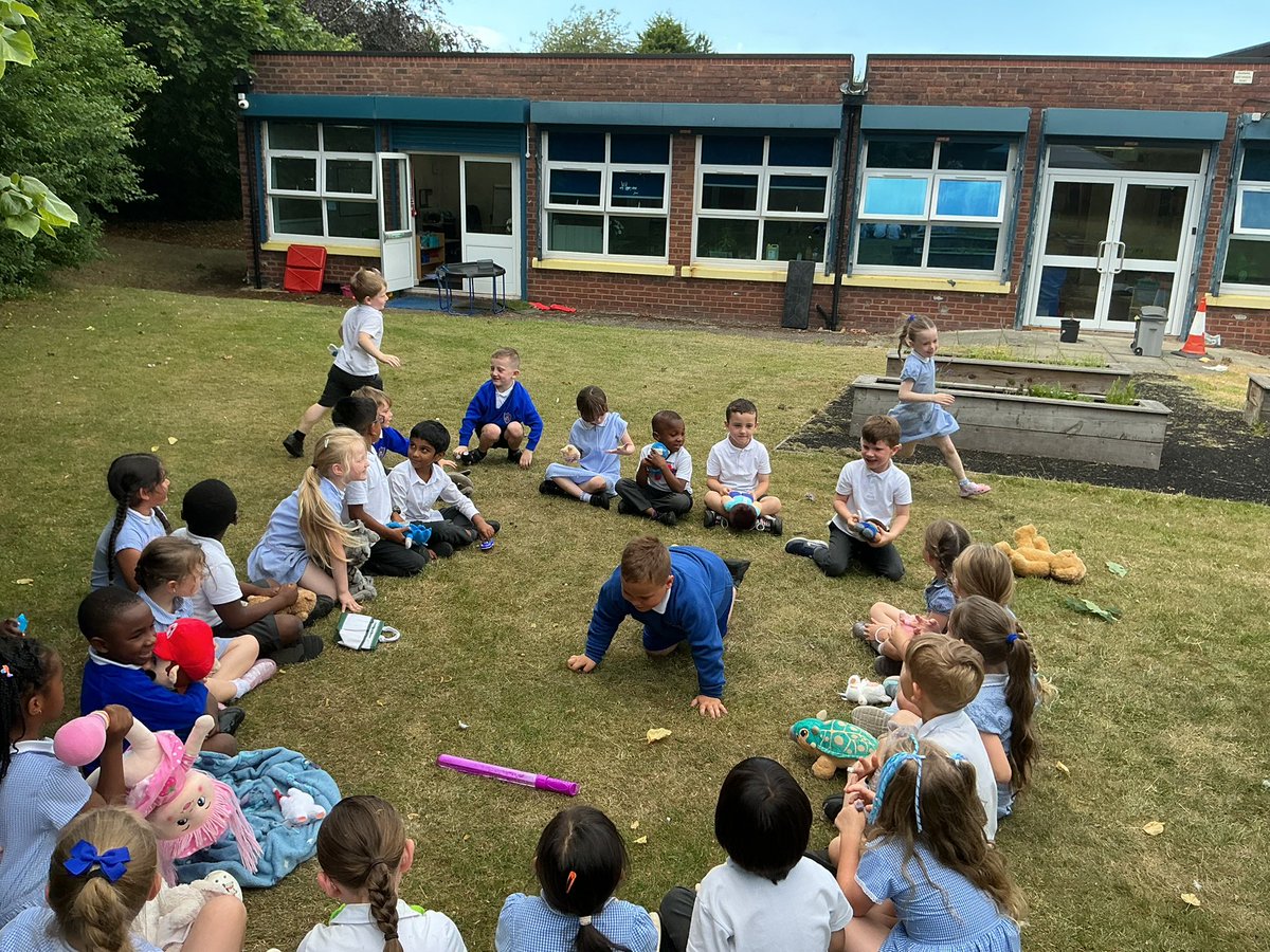 Year 1 enjoying 🧸 teddy bears’ picnic 🧺