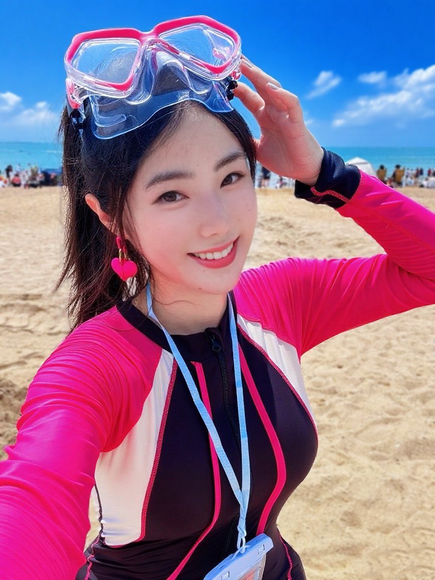 🏄 https://t.co/DOj17Kwbze