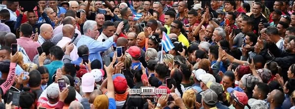 "Las Comisiones de la Asamblea Nacional debaten acciones para superar el difícil momento que vive el país. Muchas dependen del esfuerzo, inteligencia y creatividad colectivos".
#PoderPopular
<a href="/DiazCanelB/">Miguel Díaz-Canel Bermúdez</a> #YoSigoAMiPresidente