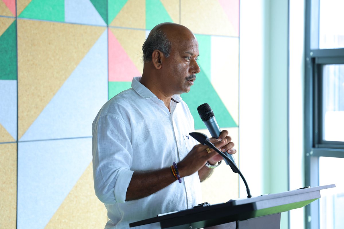 Guided by Prof <a href="/Sampadananda/">𝕾𝖆𝖒𝖕𝖆𝖉𝖆𝖓𝖆𝖓𝖉𝖆 𝕸 संस्कृतं मम जीवनम्</a> and mentored by the CHS team, the enthusiastic interns from <a href="/iitroorkee/">IIT Roorkee</a> presented the culmination of their time and work. 
Through their research, they brought Indian Knowledge Systems into conversation with modern challenges.⁣⁣⁣⁣⁣⁣