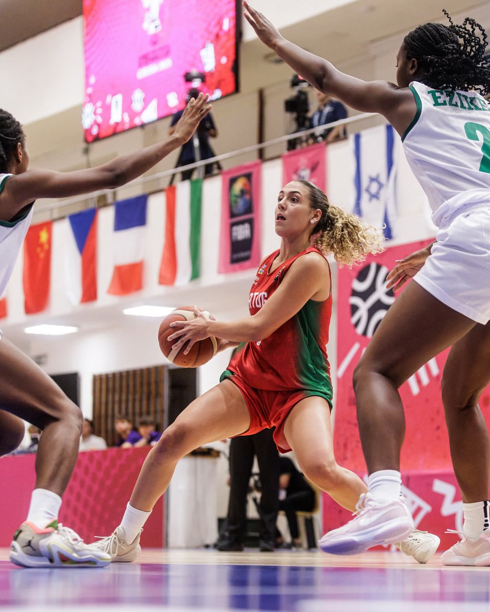 Final: Nigeria 61-79 Portugal
A tough loss for our Junior D'Tigress in their final #FIBAU19 group game against Portugal. Proud of the fight! 💚  

Next step? We rise. 🏀🔥  

#TeamNigeria #JDTigress #9jahoops