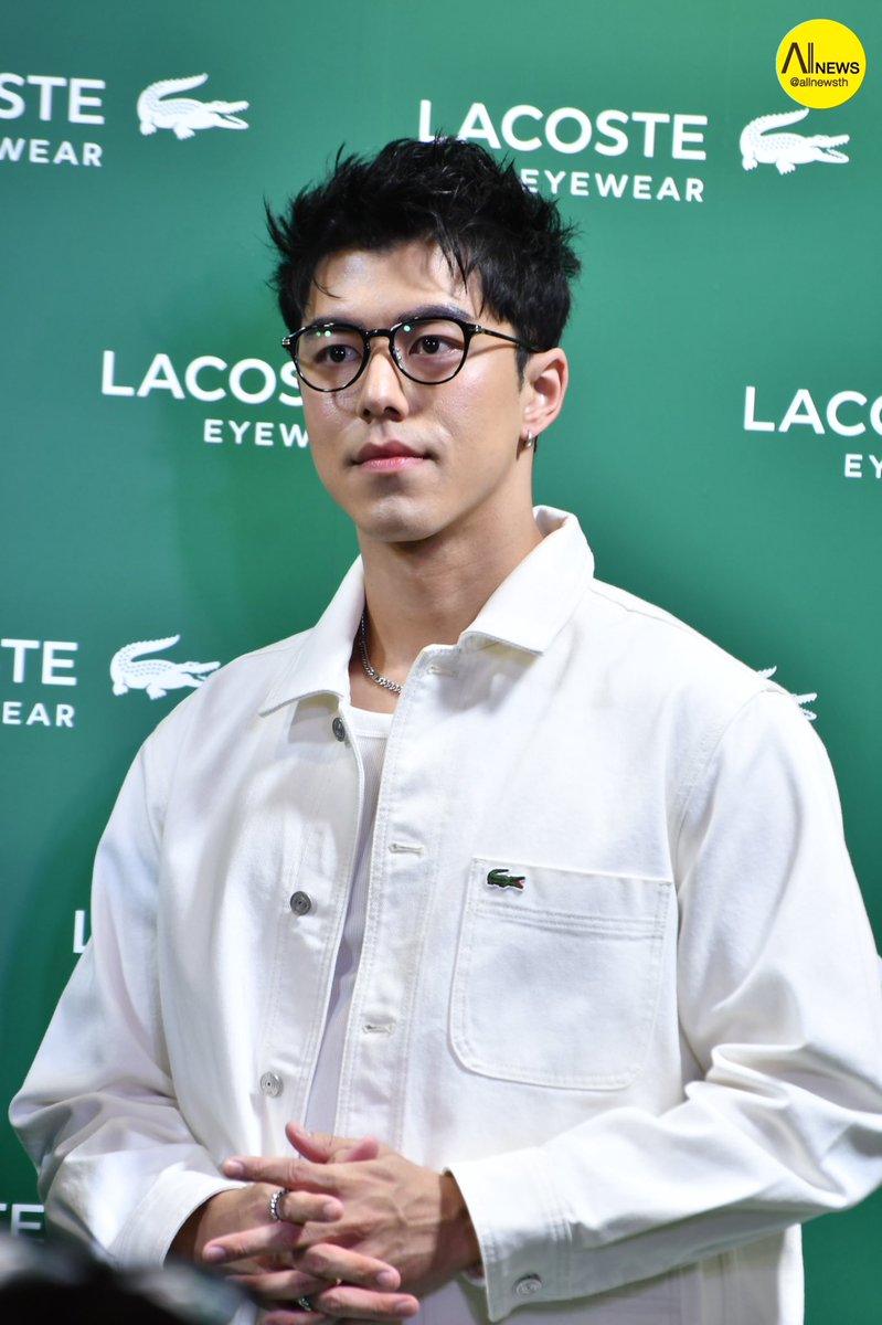 AllNews_th's tweet photo. “นาย-ณภัทร” แบรนด์แอมบาสเดอร์ ปีที่ 2 ของ Lacoste ร่วมเปิดตัว Eyewear คอลเลคชั่นล่าสุดใน “Fall-Winter 2025”
#Naphat_nine #นายณภัทร
#KTOPTIC #LacosteEyewear
#LacosteThailand https://t.co/EEqGULHw3R