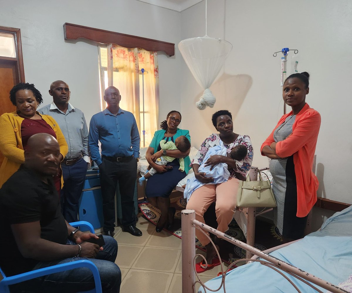 Earlier today, Our Family Chair Rtn Edith led other Rotarians to visit Rtn Christine Birungi and her sick babies at Holy Innocents Children's Hospital. 
Your love shines Rotary’s "Service Above Self" spirit.
Praying for a swift recovery to the babies.
#RotaryFamily 
#HealingVibes