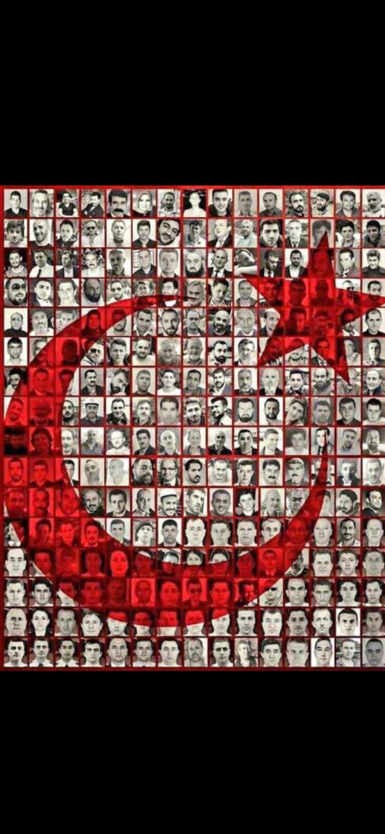 #15Temmuz mekanları cennet olsun Allah rahmet eylesin Amerikanin Avrupanin uşaklığını yapanlar 1 dolarlık vatansız şerefsizlerin ne tip satılmış mahluklar olduklarını anlamaz