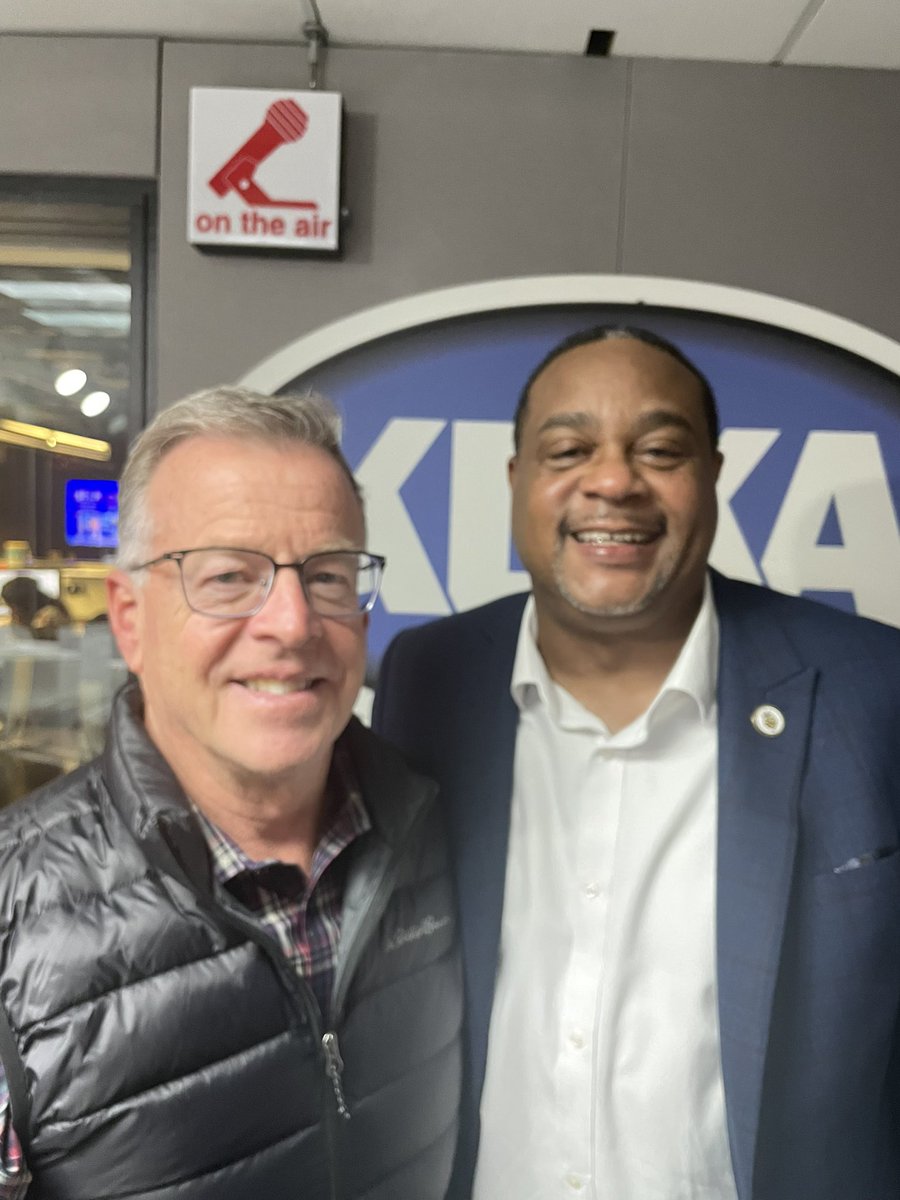 MayorEdGainey's tweet image. I will be LIVE on the Larry Richert Radio Show today, July 15th at 8:30 AM! 🎙️✨
Talking about key updates, exciting initiatives, and what’s ahead for our city.
