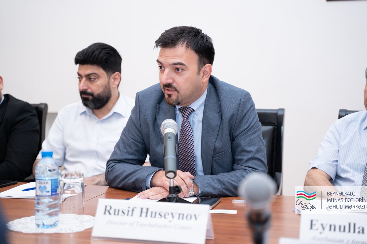 Topcenterorg's tweet image. 15 July 2025: Topchubashov Center`s director @RusifHuseynov2 partook in a roundtable organized by @aircenteraz and 🇺🇦 Ukraine Embassy in Azerbaijan.
He spoke about the Azerbaijan-Ukraine relations, the Black Sea geopolitics and post-war regional alignments in Eastern Europe.