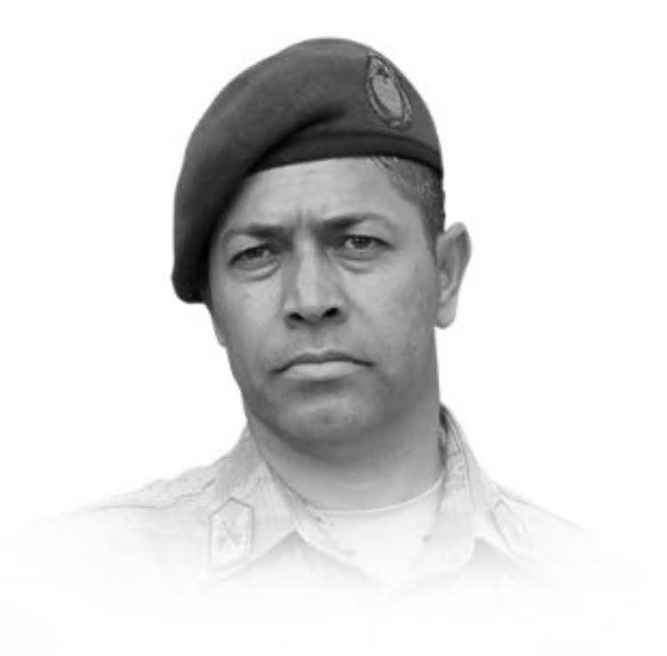 Tank ve Tüfeklerin Millete yenik düştüğü gündür “15 Temmuz”.

Aziz Şehitlerimize Allah’tan rahmet, Gazilerimize sağlıklı ve uzun bir ömür diliyorum.                          

#15Temmuz