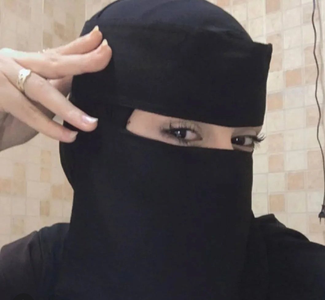 سؤال :

وش نهاية الحب الإلكتروني ؟!🌹🤔