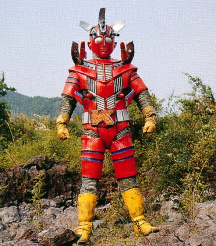 ロボット刑事」のブローアップ、この歳になってもまだ馴染めない。