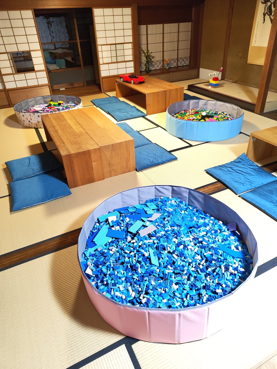 明日から26日まで名古屋市東区の橦木館で展示させて貰います
プレイエリアもありますのでお近くの方は是非お越しください!