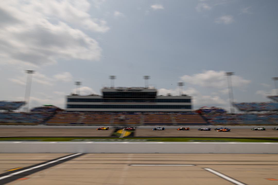 Champweb tweet media