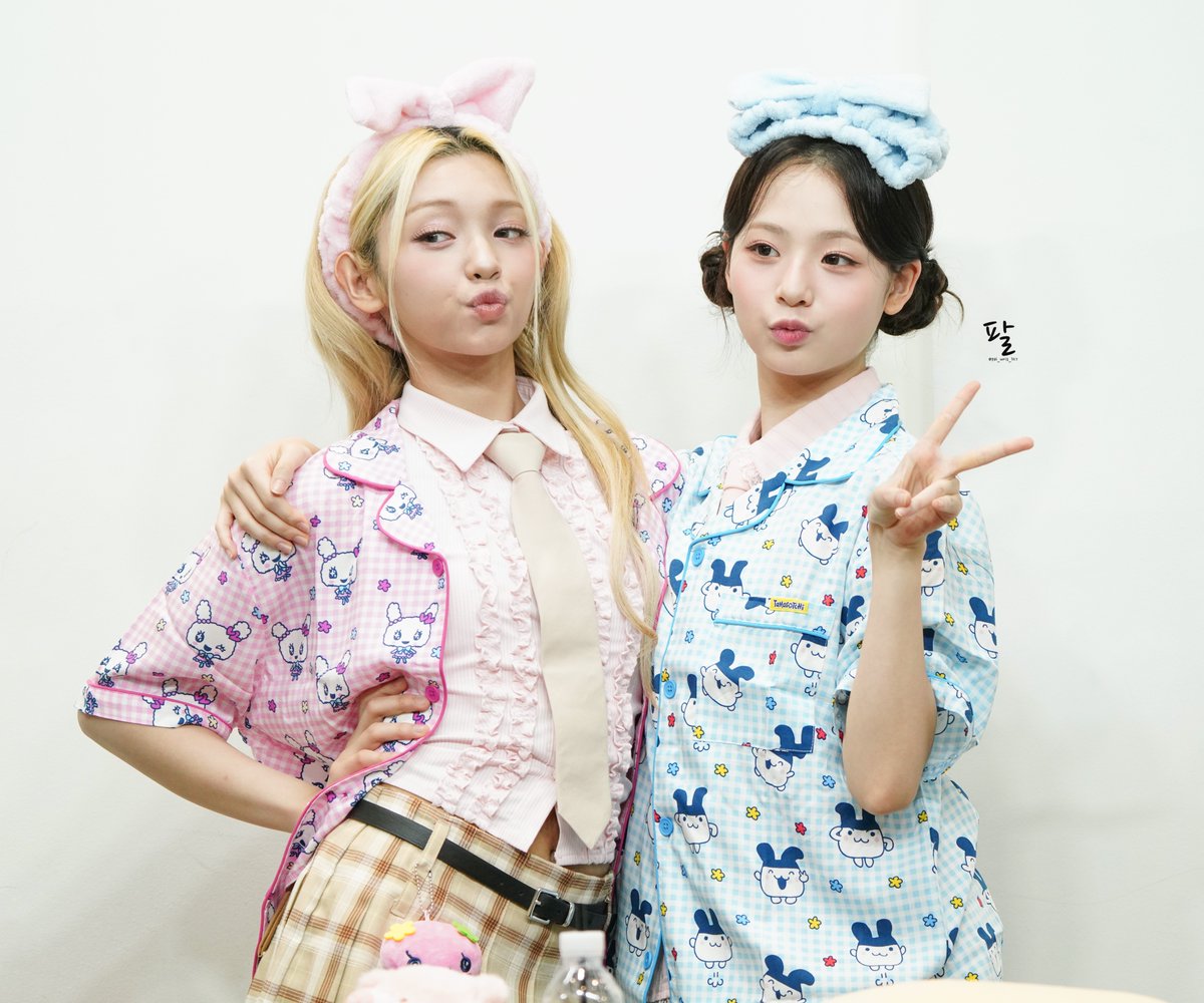 pal_unis_327's tweet image. 250713
🩷💙
#LIMSEOWON #임서원
#GEHLEEDANGCA #젤리당카
#GEHLEE #ゼリーダンカ
#유니스 #UNIS