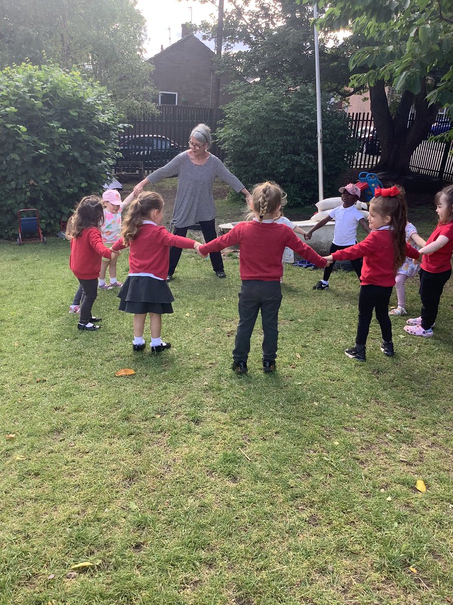 Mrs Crellin Falla (@mrs_crellin) on Twitter photo Singing and ring games in the nursery garden. Learning new song and playing games together <a href="/FallaParkSchool/">Falla Park Community Primary School</a> #NurseryGarden Singing and ring games in the nursery garden. Learning new song and playing games together <a href="/FallaParkSchool/">Falla Park Community Primary School</a> #NurseryGarden