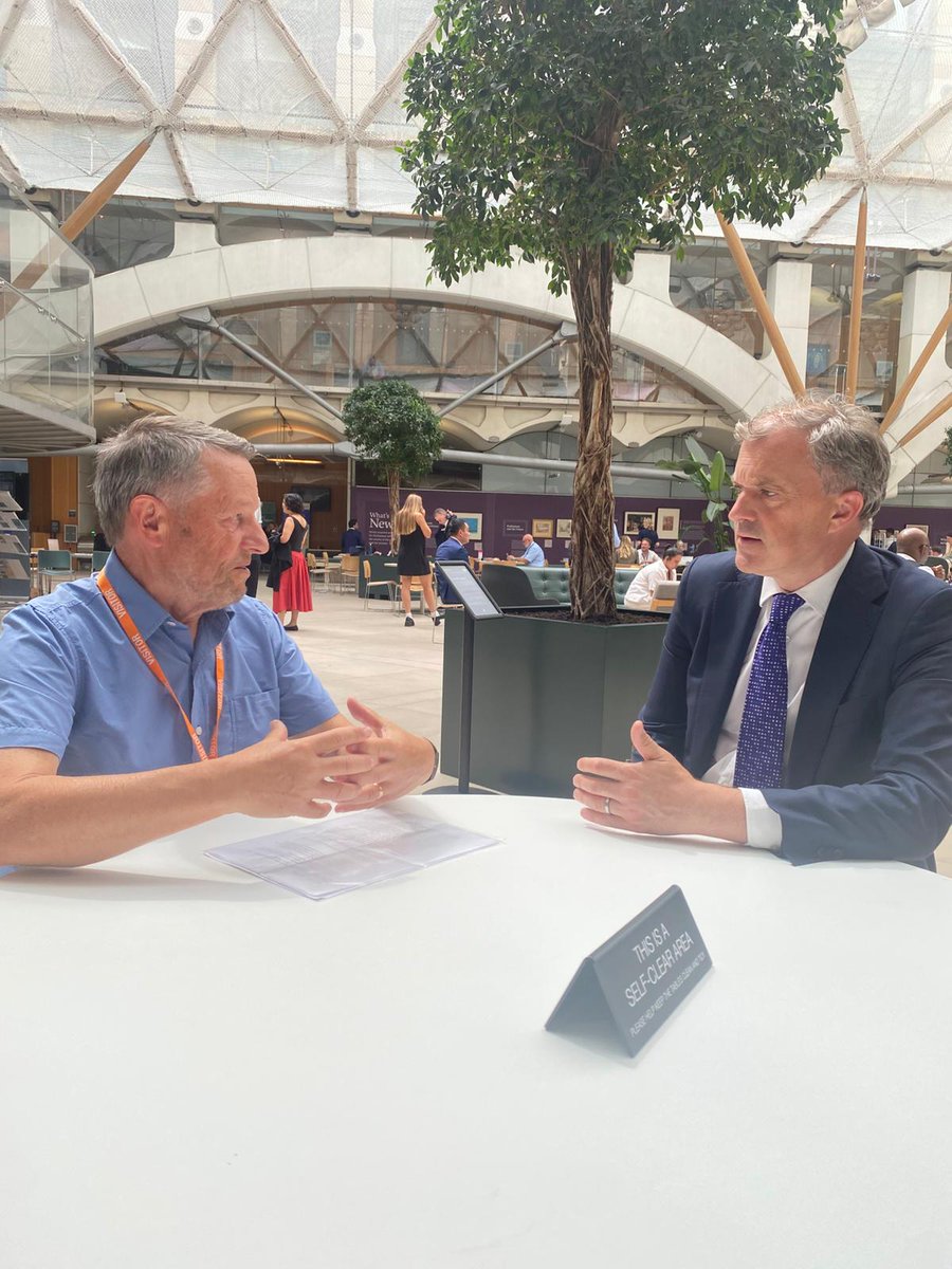 JulianSmithUK's tweet image. Last week I met with Paul Kelly from ACE (Action on Climate Emergency) Settle and the Settle Energy Local Club during the #ActNowChangeForever Mass Lobby in Westminster. Grateful for the update on their local climate work.
Read more about our conversation and the event here:…