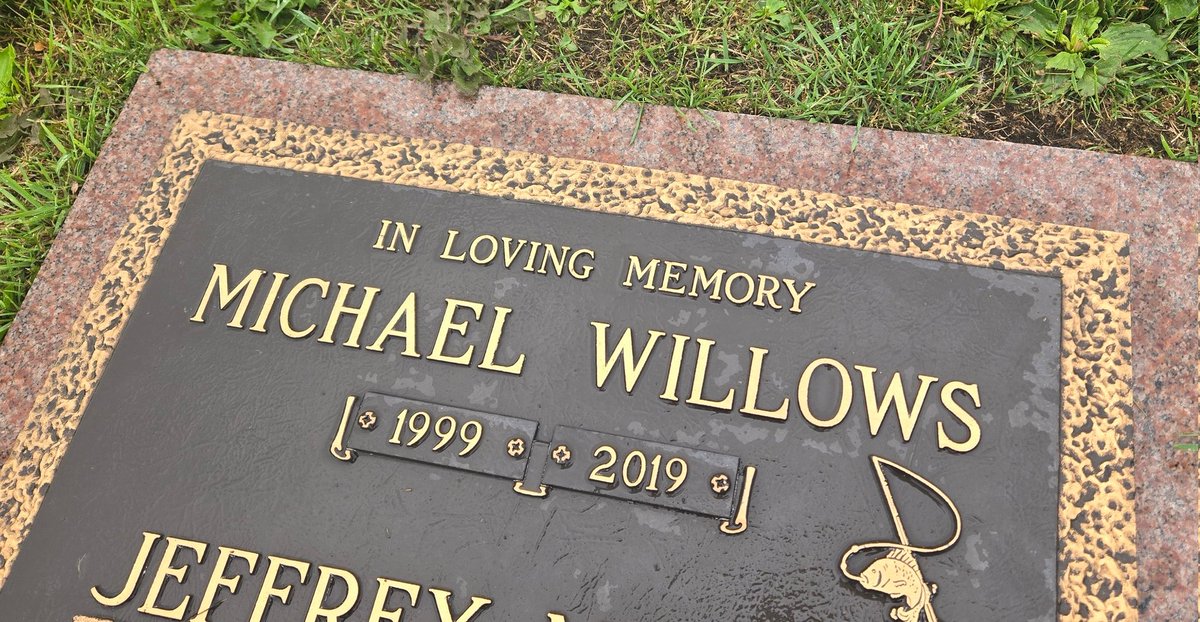 visited my brother yesterday 
this is one of the main reasons I laugh anytime somebody on X tells me to not work as hard as I do and take more time for myself. 
there is no time. 
I work hard because Michael doesn't have the chance. And I will make him proud.