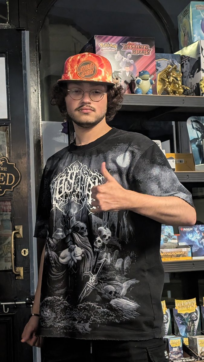 SpikesHideout tweet media