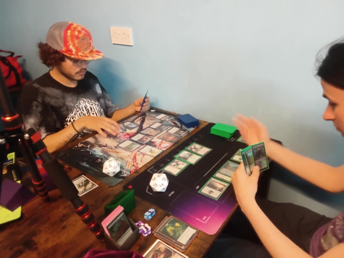 SpikesHideout tweet media