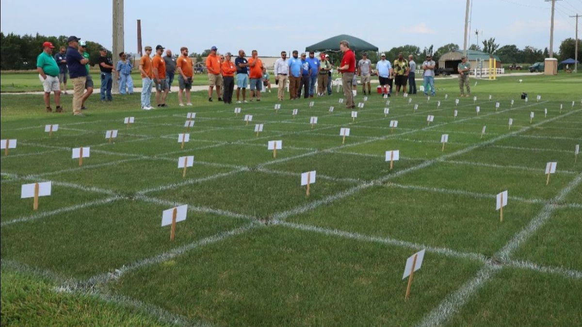 Nebraska Turfgrass Research Field Day is next week - mailchi.mp/8defc29e9f71/1…