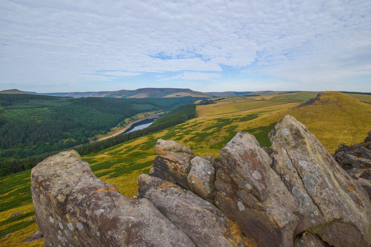 Views of Ladybower Reservoir from Crook Hill #peakdistrict