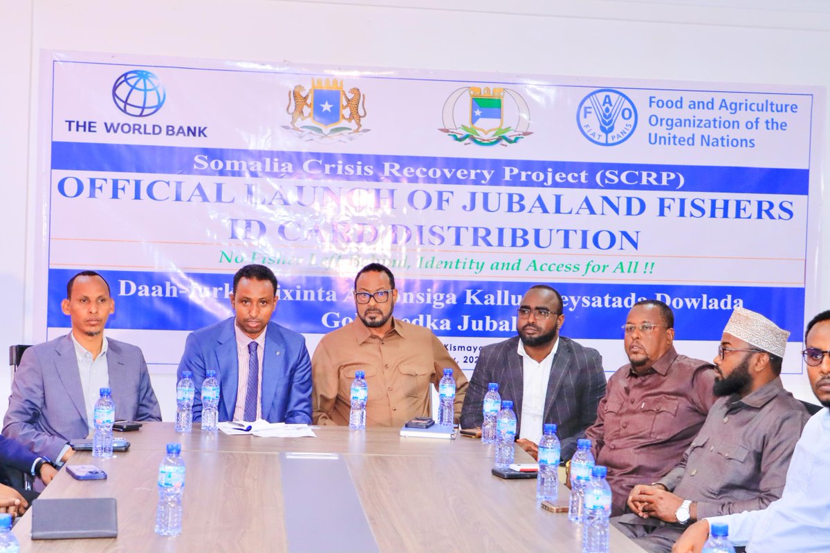 FAOSomalia's tweet photo. FAO, @WorldBank, and Jubaland's Ministry of Fisheries (under @ScrpSomalia) just launched Fisher's ID Cards across the state!

This key step improves fisheries information management and supports our #BlueTransformation efforts. https://t.co/8tGwfBbP7a