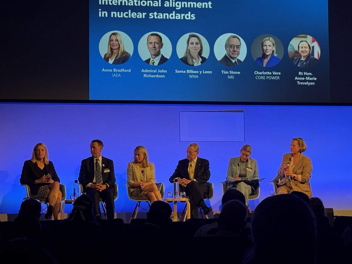 IAEANS's tweet image. Anna Bradford, Director of the IAEA Division of Nuclear Installation Safety highlighted the importance of international safety standards for the use of nuclear in civil maritime applications at the recent New Nuclear in Maritime European Summit held in London 🇬🇧. “The IAEA will…