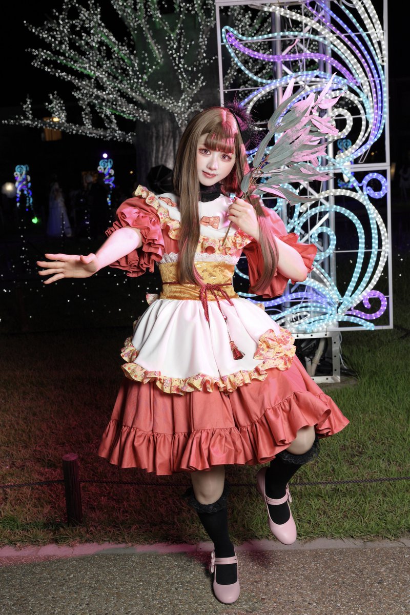 Aya (@fraulino_aya) on Twitter photo コスプレ cosplay
東方 / 爾子田里乃
photo.<a href="/kkn_ya/">にゃん太郎 📸 7/13a!岸和田→8/2,3コスサミ→8/30,31a!みのお→9/6a!ひらパ</a> さん
#ラグコス2025
#ラグコス #ラグコス10周年 コスプレ cosplay
東方 / 爾子田里乃
photo.<a href="/kkn_ya/">にゃん太郎 📸 7/13a!岸和田→8/2,3コスサミ→8/30,31a!みのお→9/6a!ひらパ</a> さん
#ラグコス2025
#ラグコス #ラグコス10周年