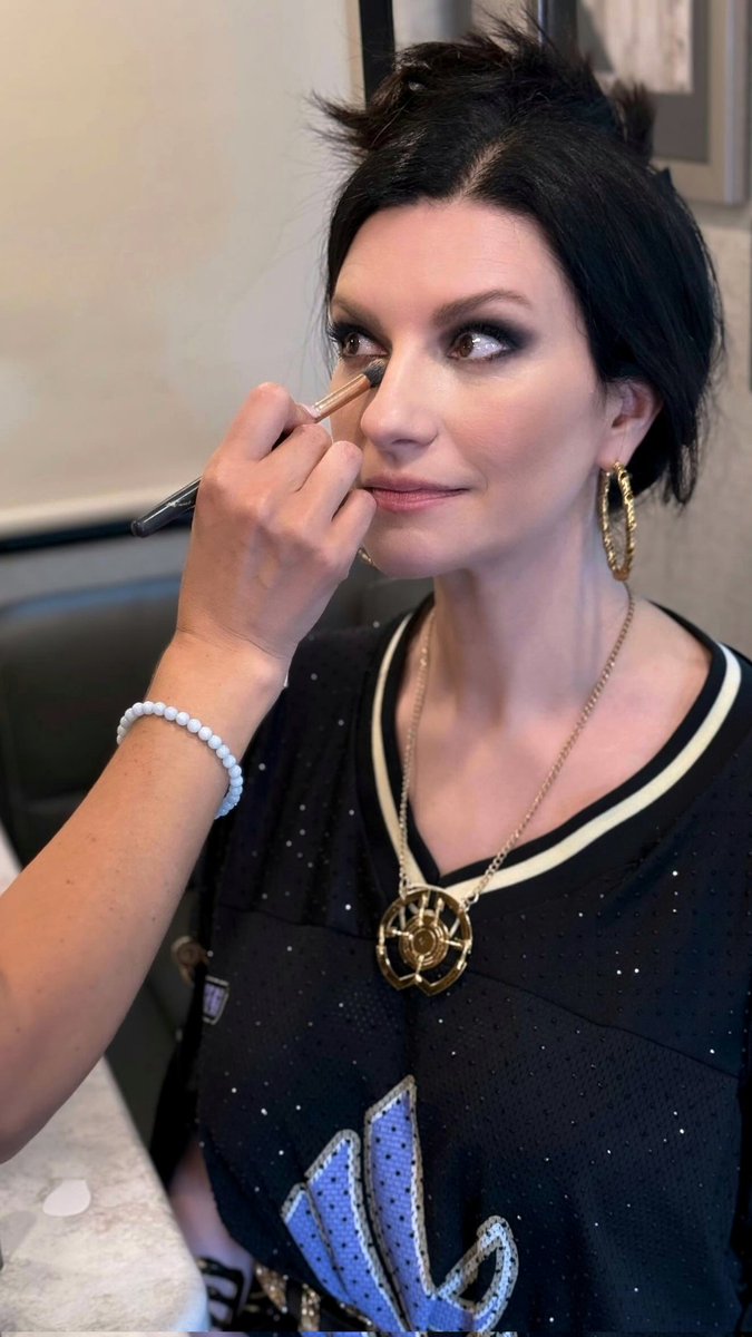 BienvenidoLPAR's tweet image. MUNDIAL DE CLUBES / BACKSTAGE📸
#LauraPausini