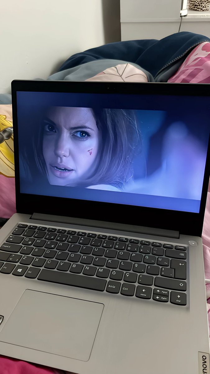 برنامج جبار  يفتح لك عالم الدراما، الأكشن، الغموض اي مسلسل ، فيلم يخطر في بالك القاه بضغطه زر !! 🎬😯

واجهة بالعربي، ومترجم تلقائي جبار بمعنى الكلمة!👌