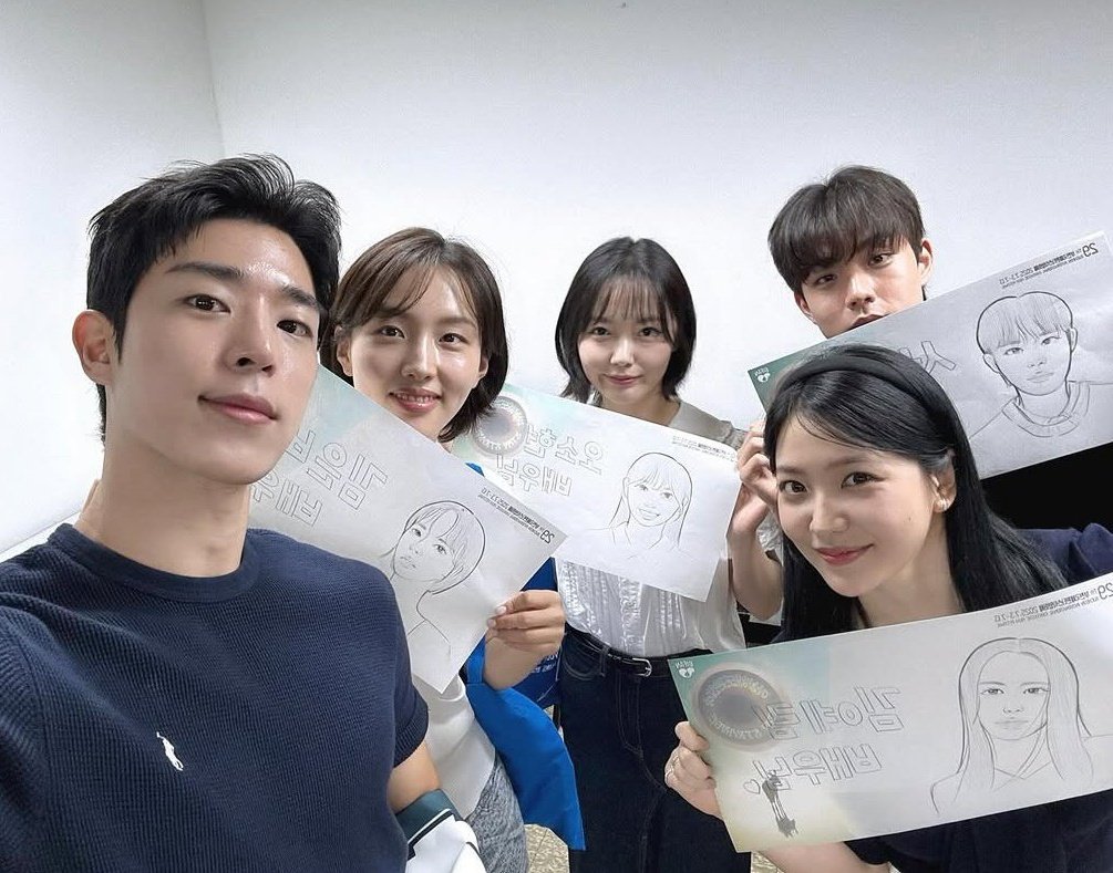 kattyyeri's tweet photo. I���m Yerim and I’m deep in my drama-prep era from endless script readings, late night convos with the cast, to hallway mirror selfies this is the part nobody sees but means everything. can’t lie, I’m lowkey nervous but super excited for y’all to meet our characters frfr 🫶 https://t.co/PEkFvm9WfC