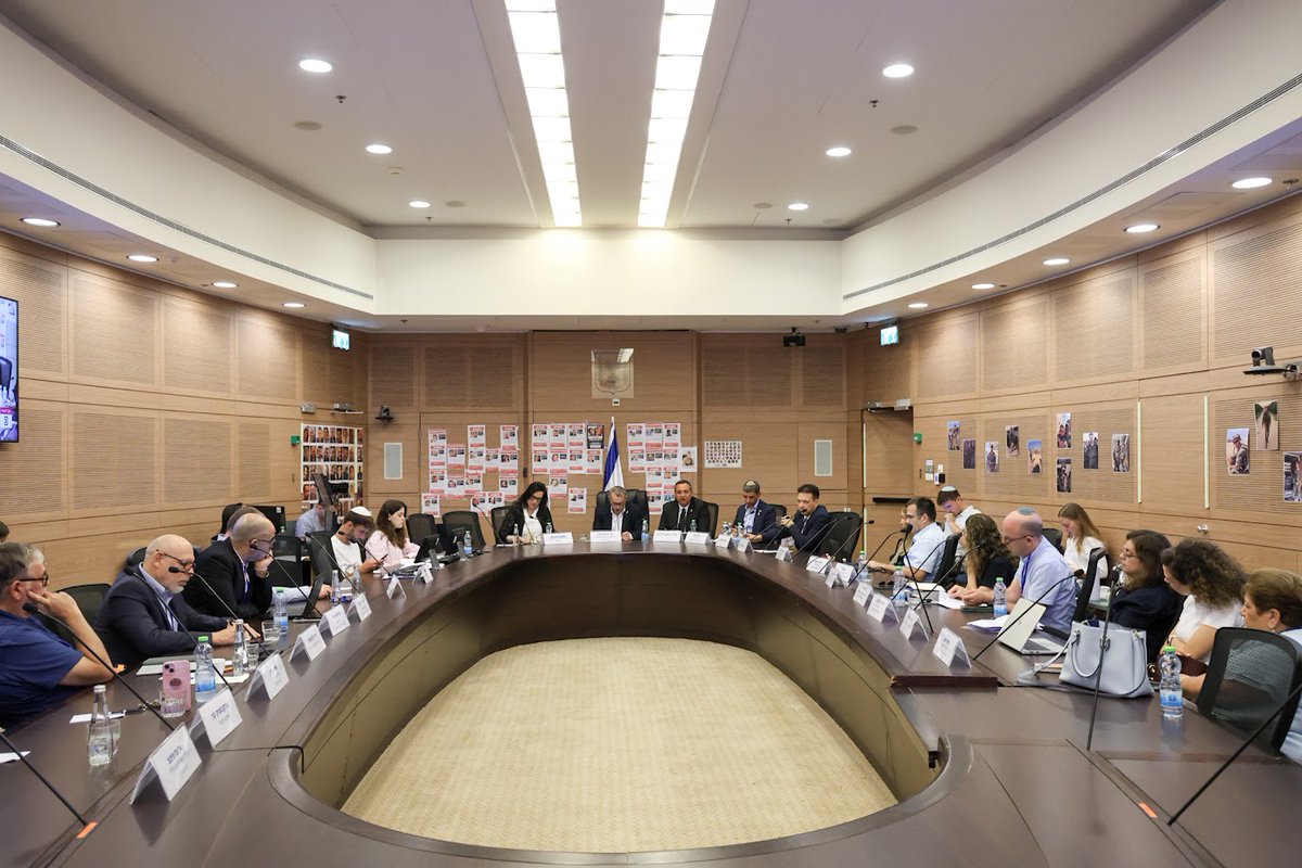 KnessetENG's tweet image. Diaspora Affairs Committee discusses calls to suspend Israel from international sports. MK Kariv, chair: “Sports must not be influenced by politics”
main.knesset.gov.il/en/news/pressr…