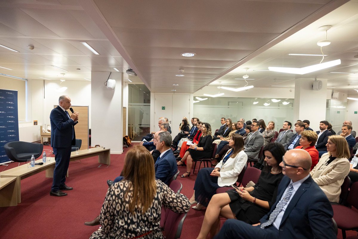 Aspen Institute Kyiv tweet media