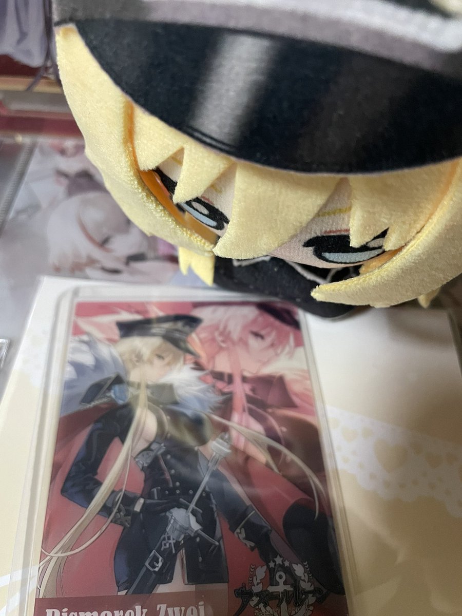 i4wp_Tia's tweet image. 盯——