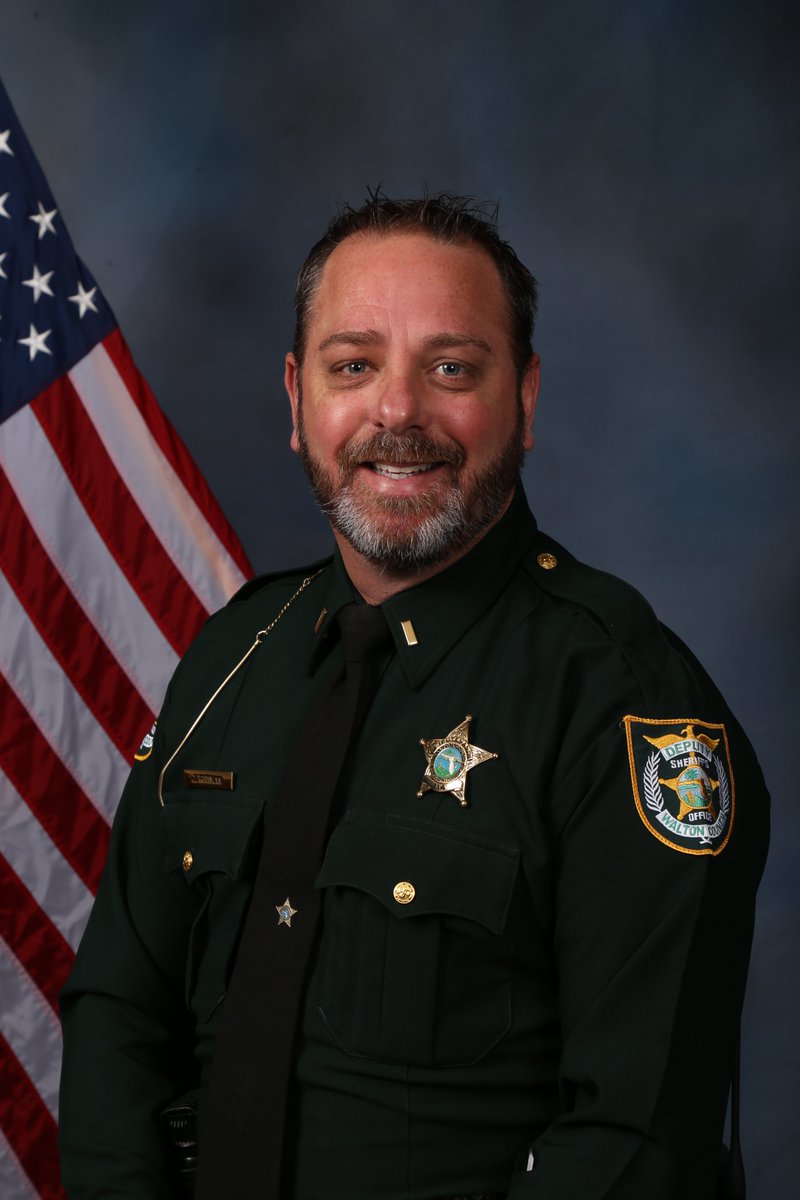 WCSOFL's tweet image. WCSO LIEUTENANT GRADUATES FLORIDA SHERIFFS ASSOCIATION COMMANDERS ACADEMY
WALTON COUNTY, Fla— @WCSOFL Lieutenant James E. Pitman, Jr. has graduated from the @FLSheriffs prestigious Commanders Academy.
Lieutenant Pitman was among personnel representing 36 Florida sheriffs’…