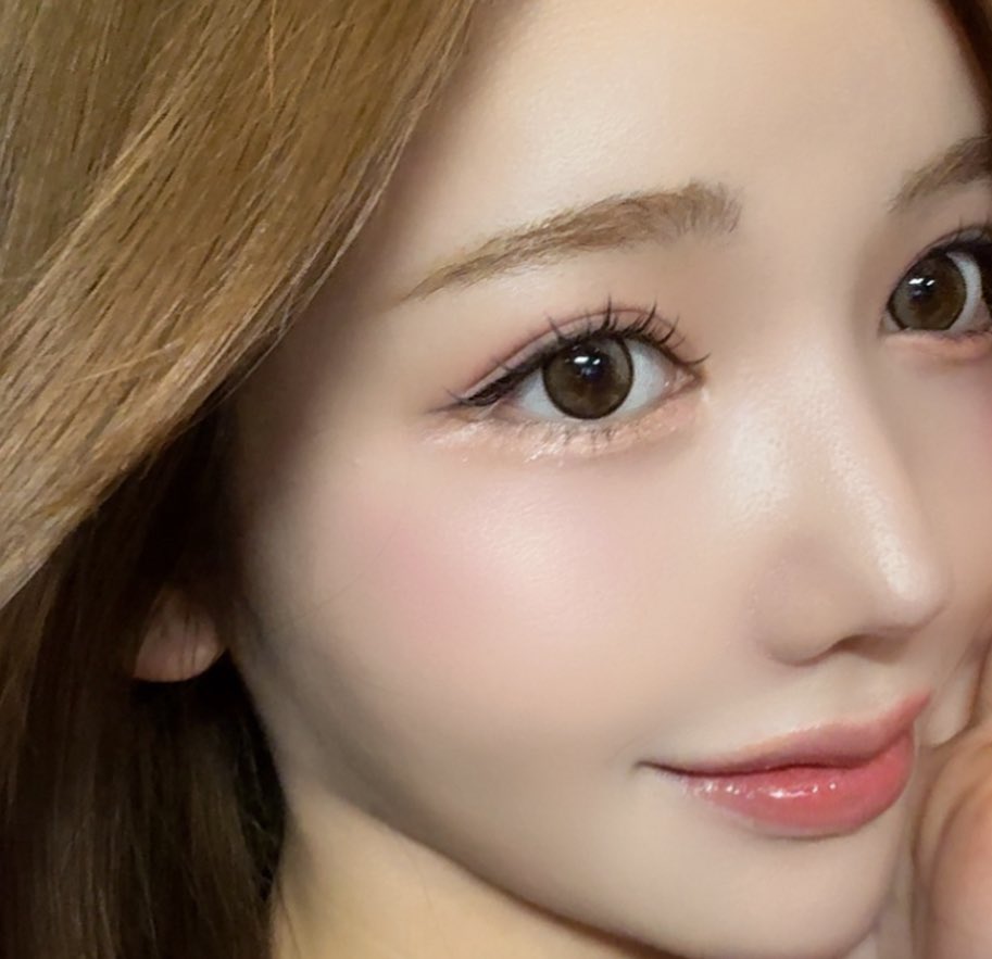 ワンホンマツエク初めてしたっちദ്ദി '֊' )