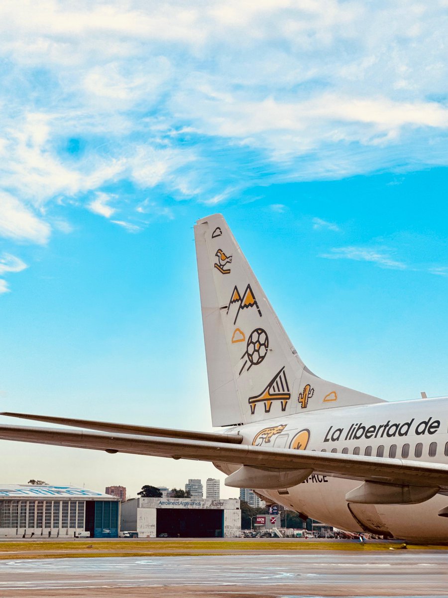 Arrancamos el martes con todo ✈️ ¿a qué destino estás volando hoy?💛✨

#Flybondi #LaLibertadDeVolar