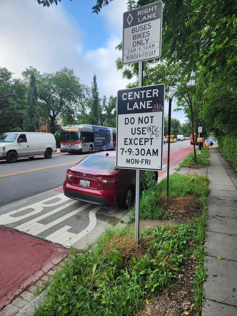 Anc1D07's tweet image. Car parked in the bus lane on 16th Street NW across from Spring Place NW on the southbound side @311DCgov Texas license plate VLD 7860