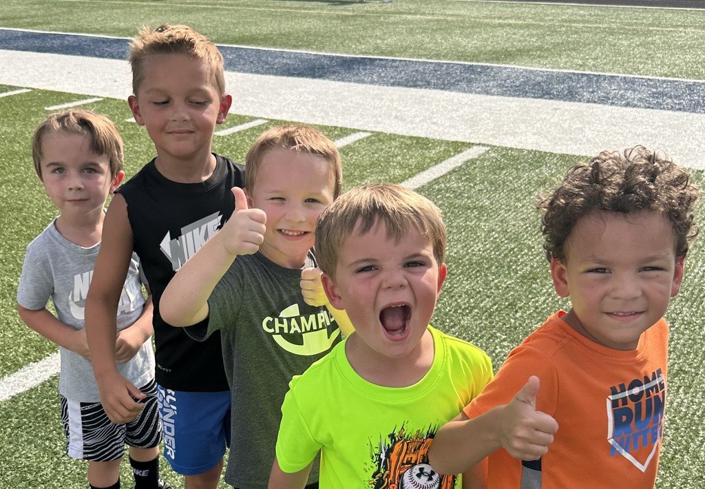 NWHSComms's tweet image. This week at Tri-West Youth Football Camp, players and coaches are paying it forward- teaching and inspiring the next generation. Such a great display of Bruin pride and building our future.