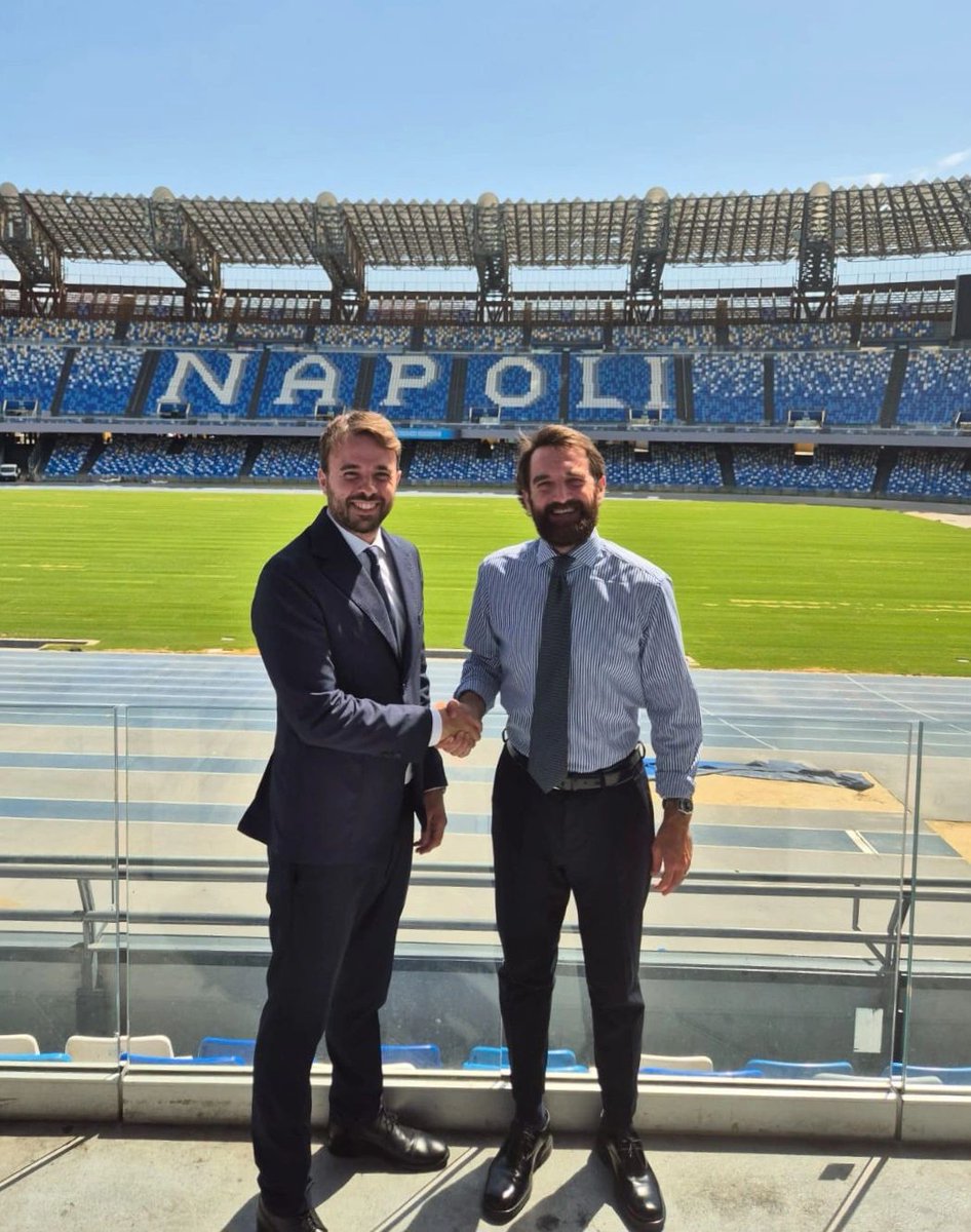 Orgoglioso di annunciare l’inizio della mia collaborazione con la <a href="/sscnapoli/">Official SSC Napoli</a> come Media Relations Officer.

Lavorare per la squadra della mia città, nella stagione che ci condurrà al suo centenario con lo Scudetto sul petto, è un privilegio immenso.

Grato al Club per la fiducia