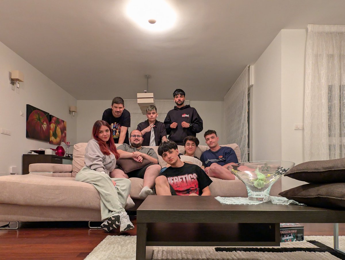 bececom's tweet image. Afortunado ☺️