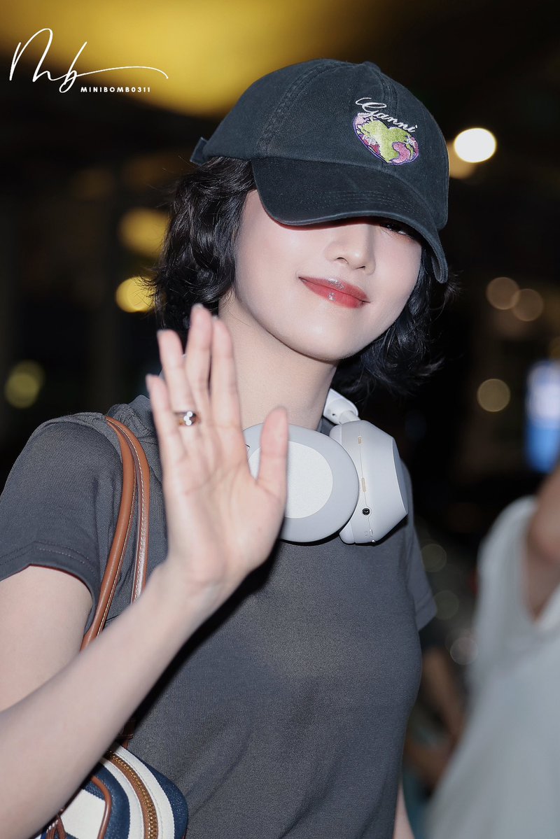 minibomb0311's tweet image. 250715 민니 ❤️❤️❤️
수고하셨습니다🥺🥺🥺
#IDLE #GIDLE #여자아이들 #아이들 #민니 #MINNIE #มินนี่
