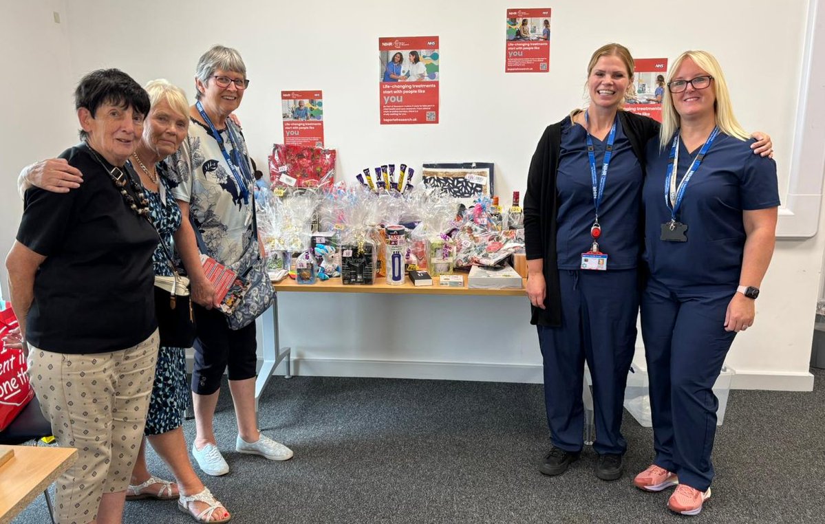 NIHRrdn's tweet image. The team at James Alexander Family Practice in Hull have been spreading the word about #BePartOfResearch to patients, members of the public and staff. 🗣️
A huge thanks to the practice and everyone who stopped by to learn more👏. Get involved yourself 👉 bepartofresearch.nihr.ac.uk